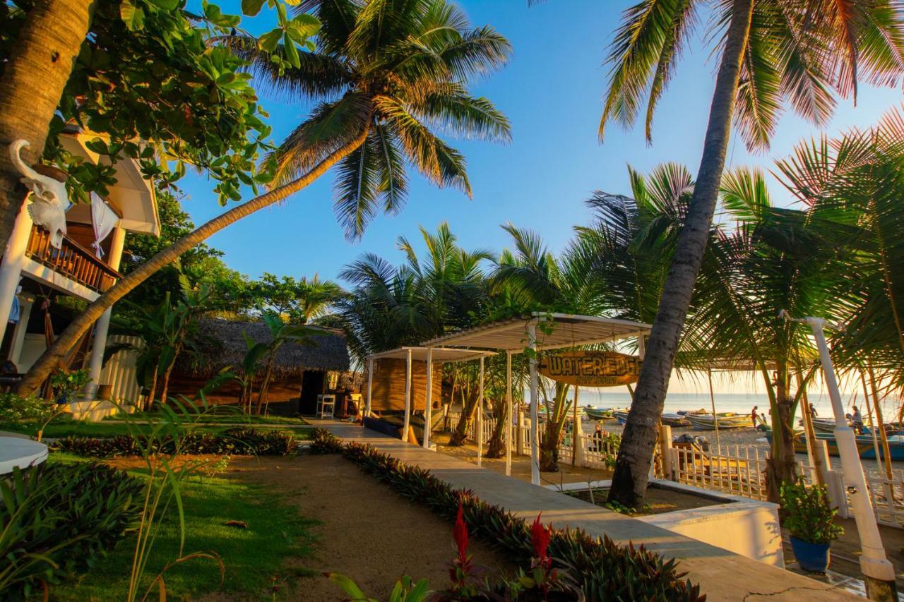 Water Edge Hotel & Restaurant Baie d'Arugam Extérieur photo