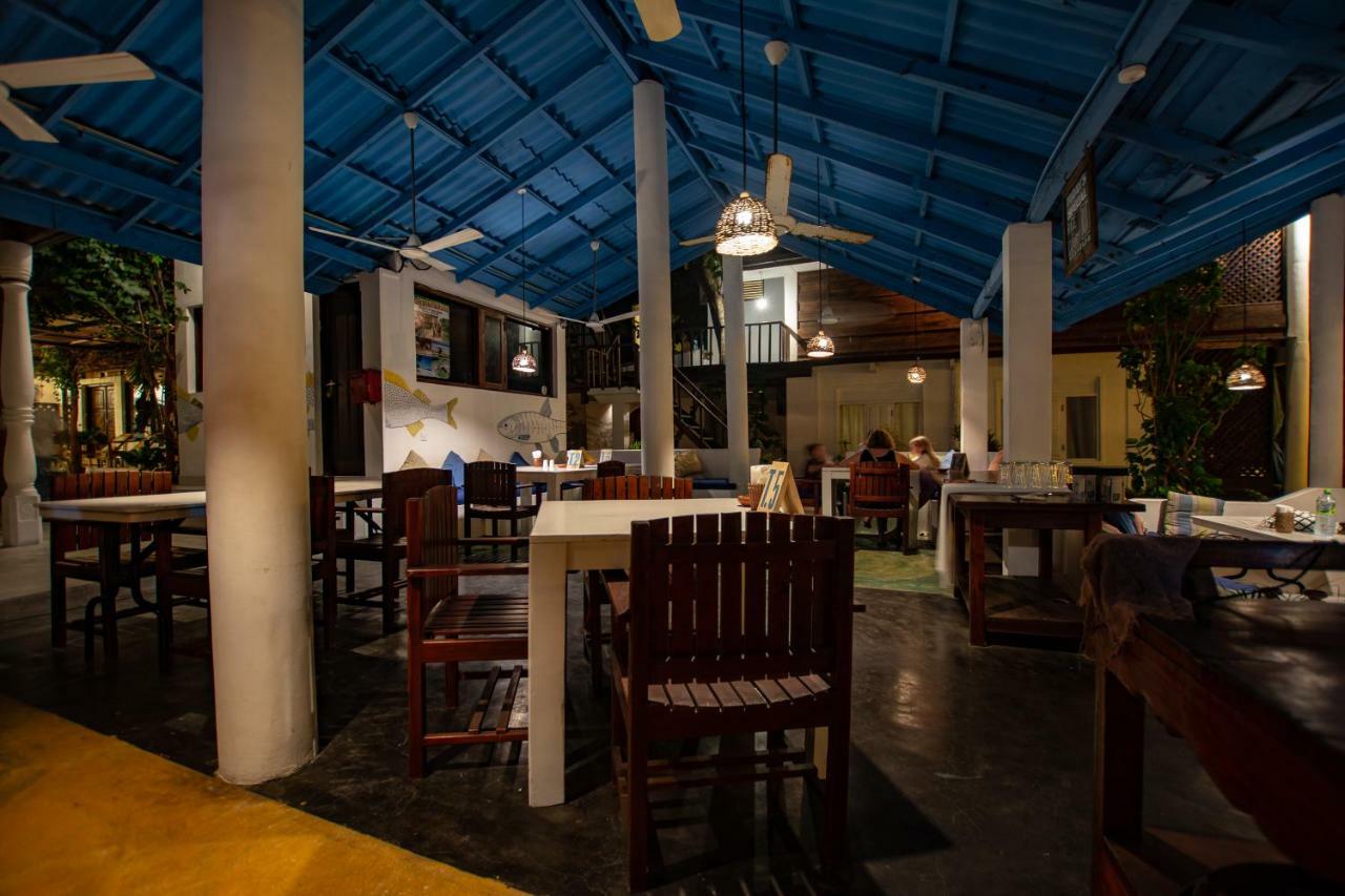 Water Edge Hotel & Restaurant Baie d'Arugam Extérieur photo